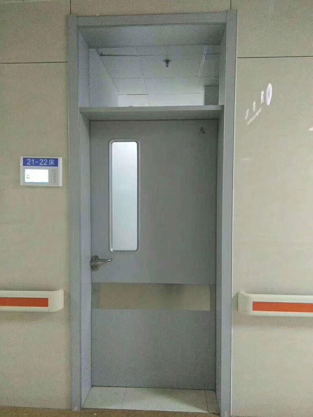 醫(yī)院門